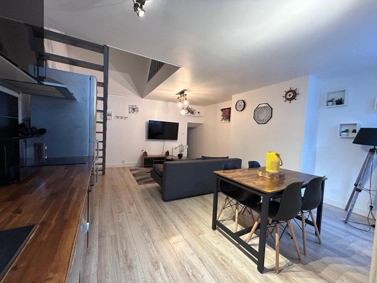 La Casa Tres - Cosy In The Very Centre Port Apartment Cherbourg-en-Cotentin Exterior foto
